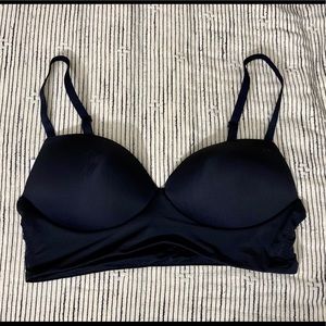 Victoria’s Secret Black Wireless Bra